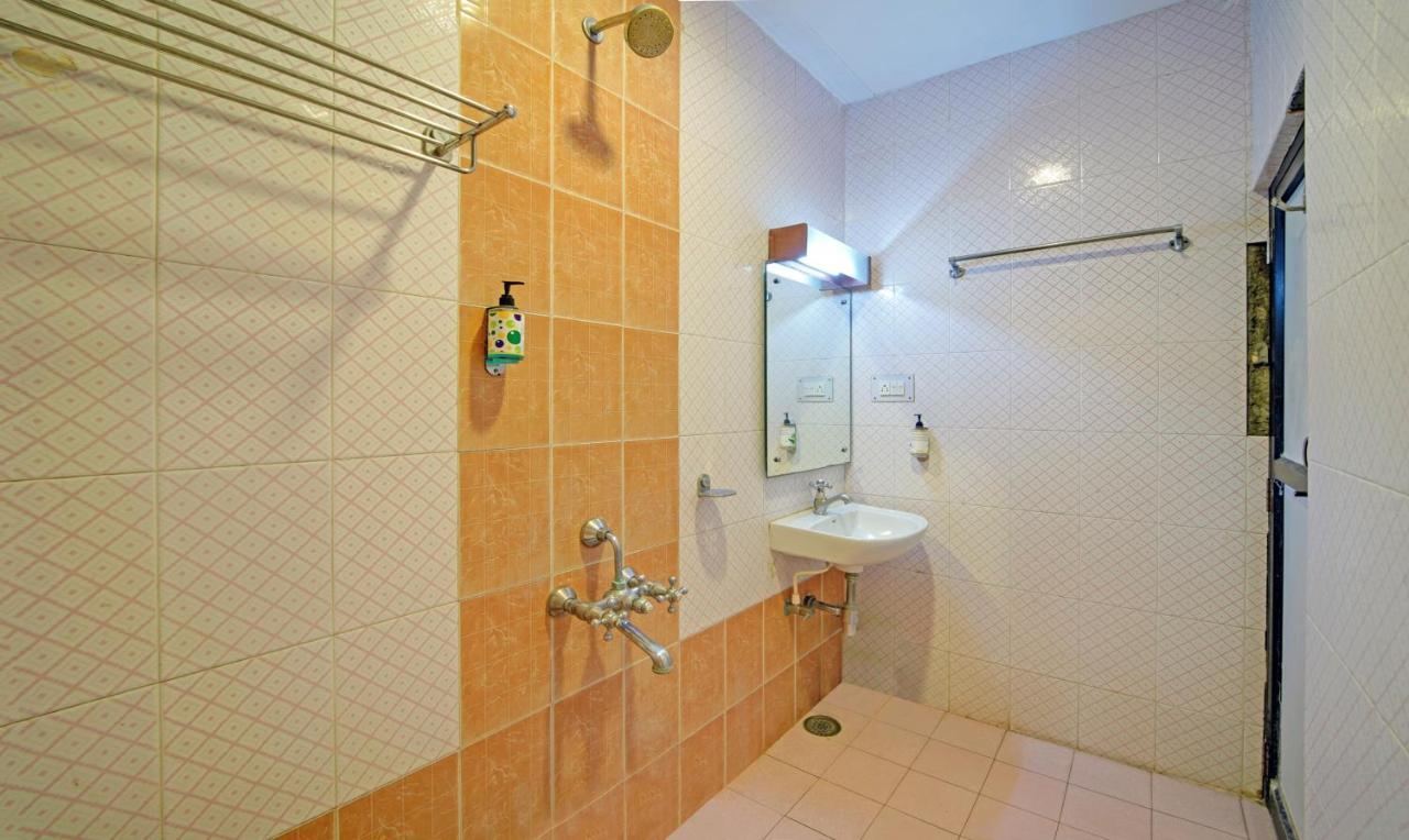 Treebo Trend Lake View Park T Nagar Chennai Exterior foto