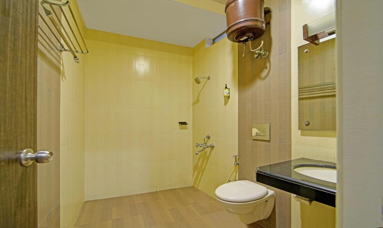 Treebo Trend Lake View Park T Nagar Chennai Exterior foto