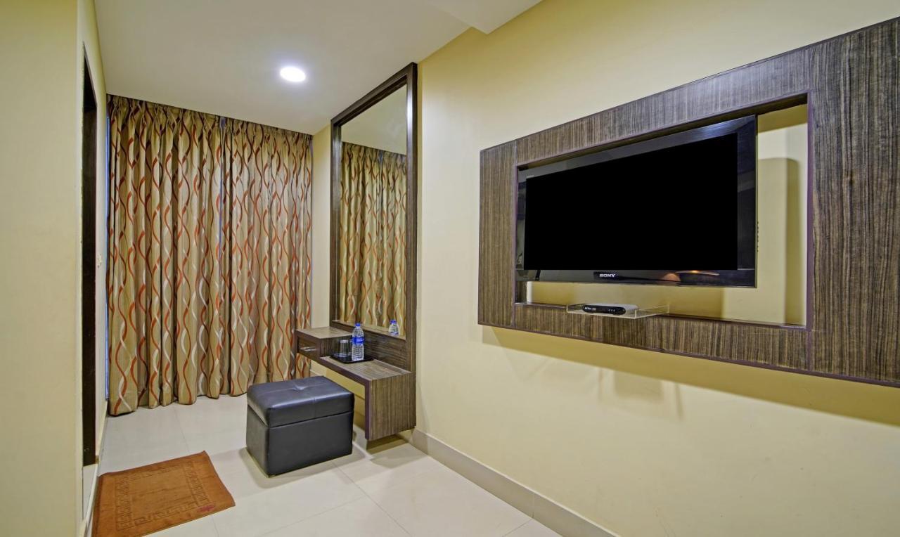 Treebo Trend Lake View Park T Nagar Chennai Exterior foto